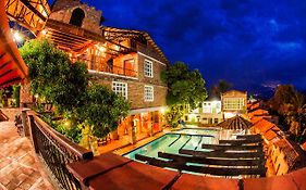 Hosteria De La Plaza Menor